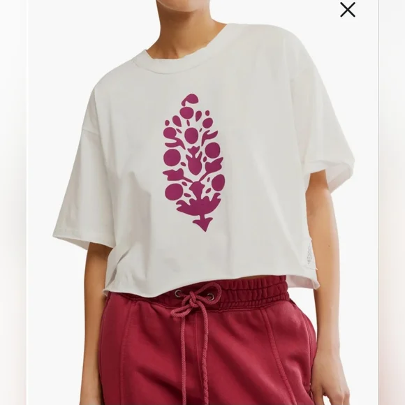 NWOT FP Movement Inspire Buti Tee Deep Mulberry - Picture 2 of 6